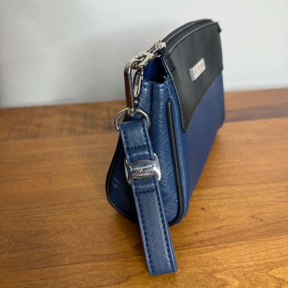 Salvatore Ferragamo X Eva Air Makeup Toiletry Bag Blue Black Zip Clutch. - Picture 5 of 7
